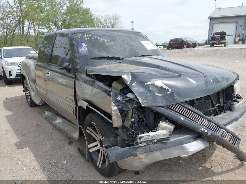 2001 Chevrolet Silverado 1500 Ls VIN: 2GCEC19T011281285 Lot: 44879228