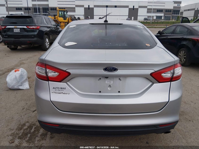 2016 Ford Fusion S VIN: 3FA6P0G70GR398156 Lot: 44879237