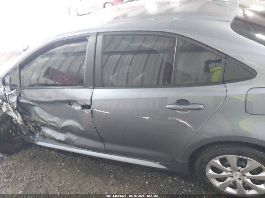 2022 Toyota Corolla VIN: 5YFETMAE4NP385252 Lot: 44879328