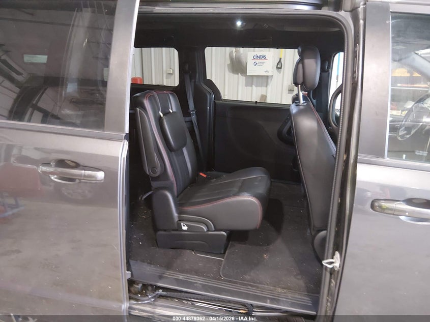 2018 Dodge Grand Caravan Gt VIN: 2C4RDGEG3JR345766 Lot: 44879362