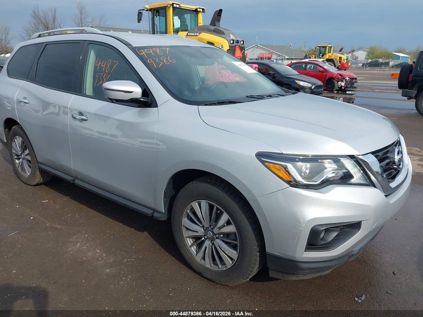 NISSAN PATHFINDER SL 4WD 2020