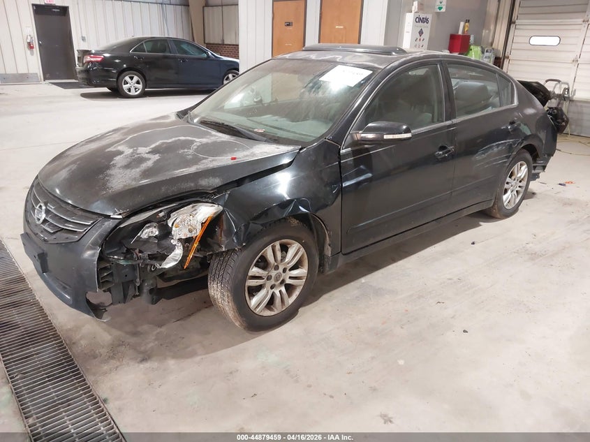 2010 NISSAN ALTIMA auction photo 2