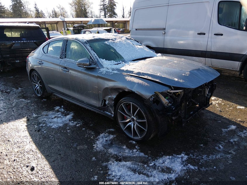 2025 Genesis G70 2.5T Rwd