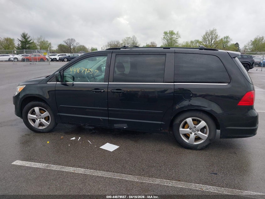 2009 Volkswagen Routan Se VIN: 2V8HW34159R554826 Lot: 44879557