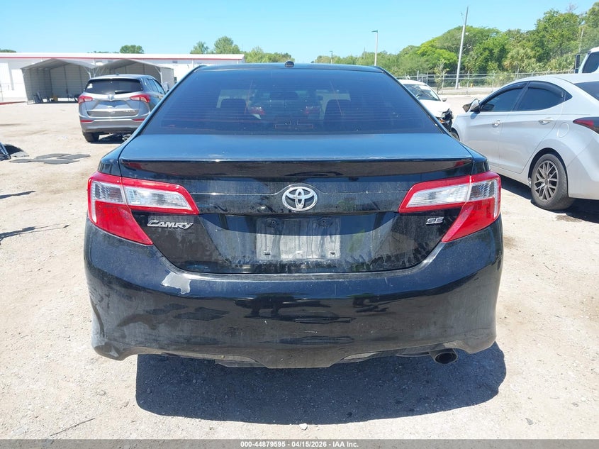 2013 Toyota Camry Se VIN: 4T1BF1FK5DU645677 Lot: 44879595