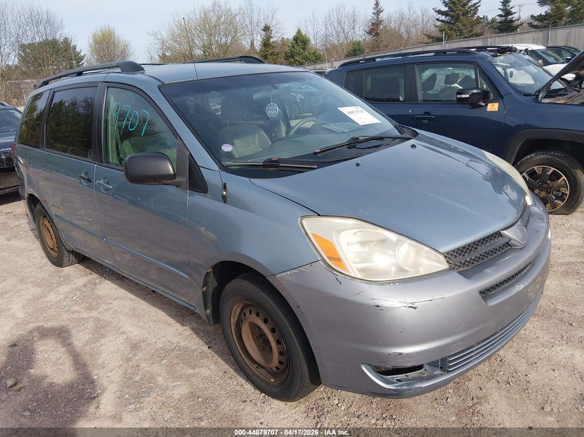 2004 Toyota Sienna Le