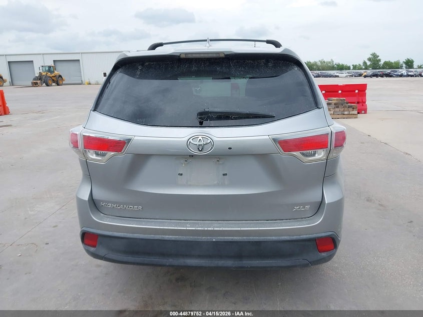 2016 Toyota Highlander Xle V6 VIN: 5TDKKRFH9GS179313 Lot: 44879752