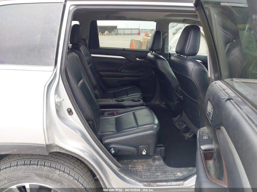 2016 Toyota Highlander Xle V6 VIN: 5TDKKRFH9GS179313 Lot: 44879752