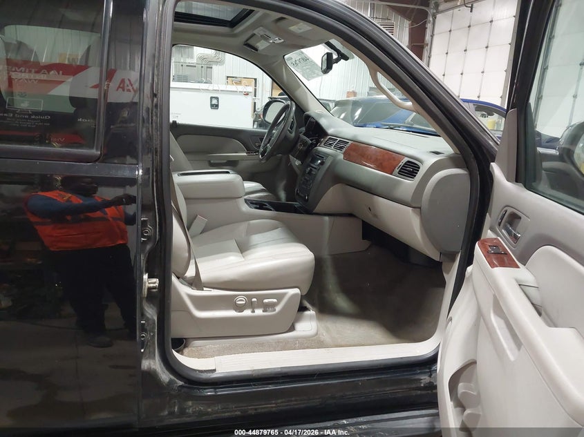 2013 GMC YUKON SPORT UTILITY VEHICLE 5.3L V-8 VVT, 320HP