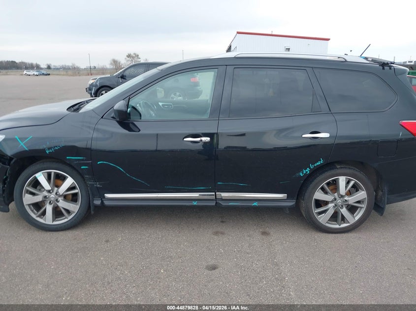 2015 Nissan Pathfinder Platinum VIN: 5N1AR2MM5FC628349 Lot: 44879828