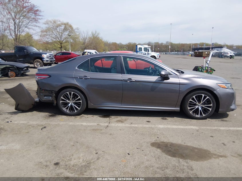 2018 Toyota Camry Se VIN: 4T1B11HK7JU036582 Lot: 44879869
