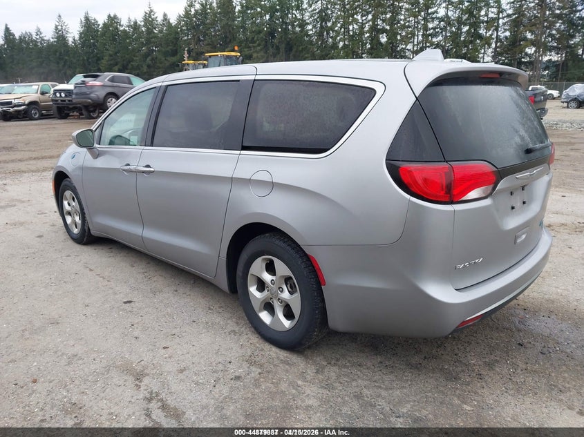 2017 Chrysler Pacifica Hybrid Touring Plus