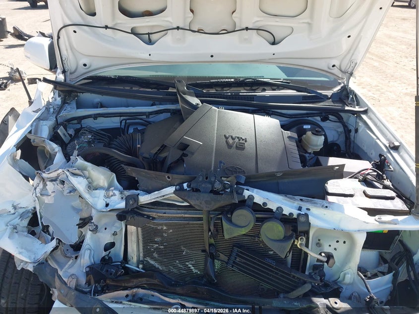 2015 Toyota Tacoma Base V6 VIN: 3TMLU4ENXFM174550 Lot: 44879897