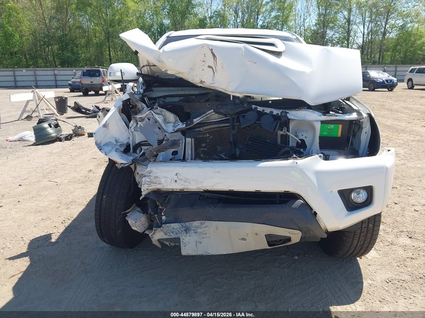 2015 Toyota Tacoma Base V6 VIN: 3TMLU4ENXFM174550 Lot: 44879897