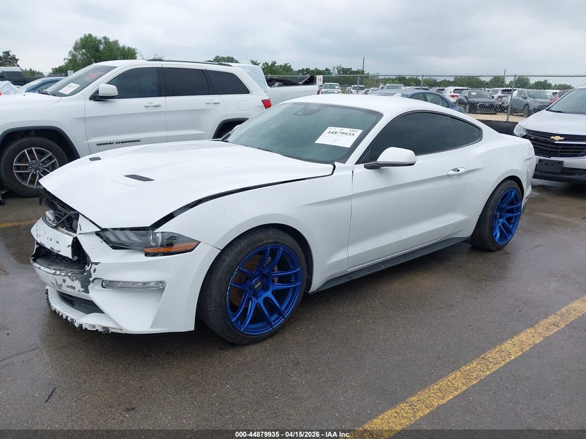 2021 Ford Mustang 2.3 Ecoboost Fastback white Lot 111044879935 Vin 1FA6P8TH1M5137565
