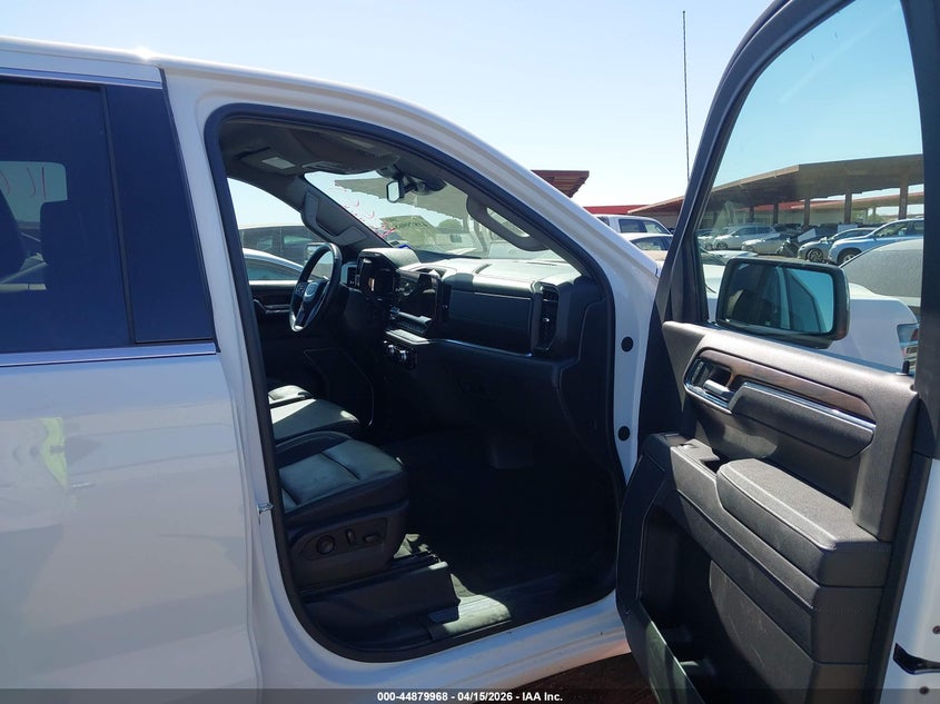 2025 GMC Sierra 1500 2Wd Short Box Slt