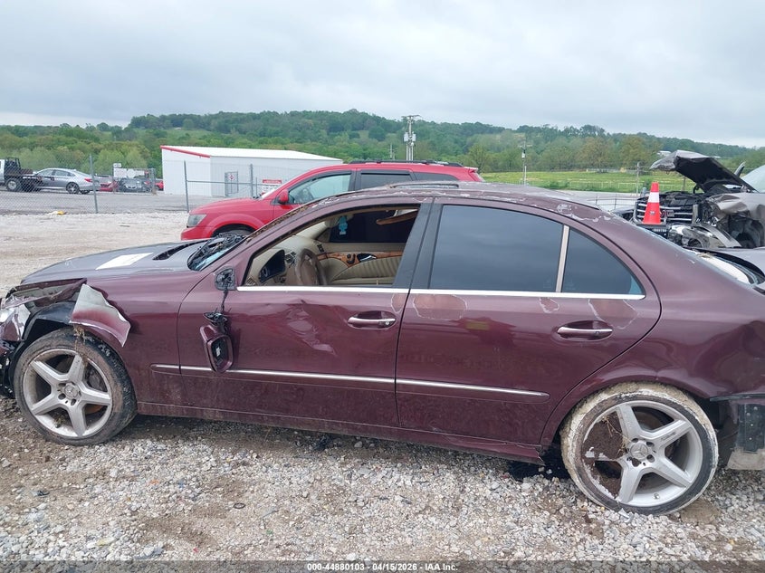 2008 Mercedes-Benz E 550 VIN: WDBUF72X28B313388 Lot: 44880103