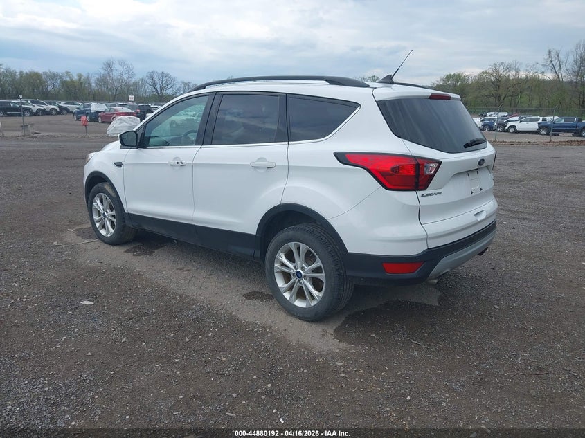2019 Ford Escape Sel