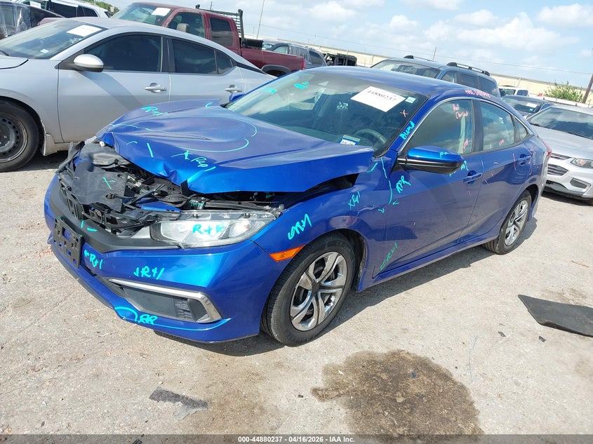 2HGFC2F60KH561906 2019 Honda Civic 2.0 Lx blue