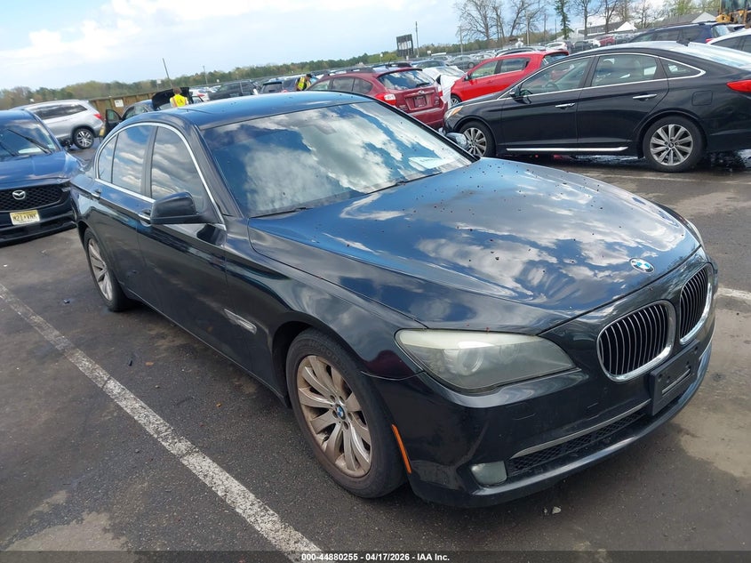 2009 BMW 750I