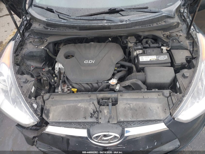 2015 Hyundai Veloster VIN: KMHTC6AD9FU229833 Lot: 44880292