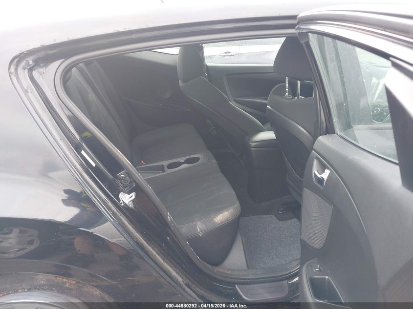 2015 Hyundai Veloster VIN: KMHTC6AD9FU229833 Lot: 44880292