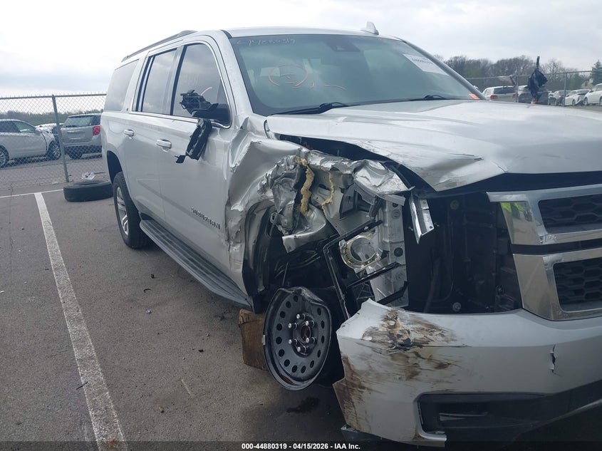 2018 Chevrolet Suburban Lt VIN: 1GNSCHKC8JR132126 Lot: 44880319