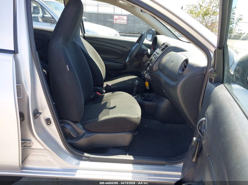 2014 Nissan Versa 1.6 S+
