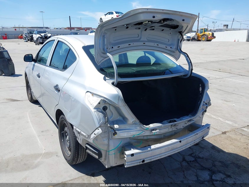 2014 Nissan Versa 1.6 S+ VIN: 3N1CN7AP2EL860983 Lot: 44880390