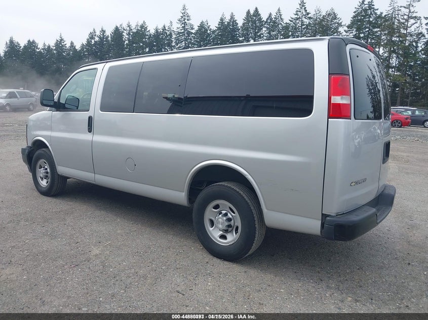 2017 Chevrolet Express 2500 Ls