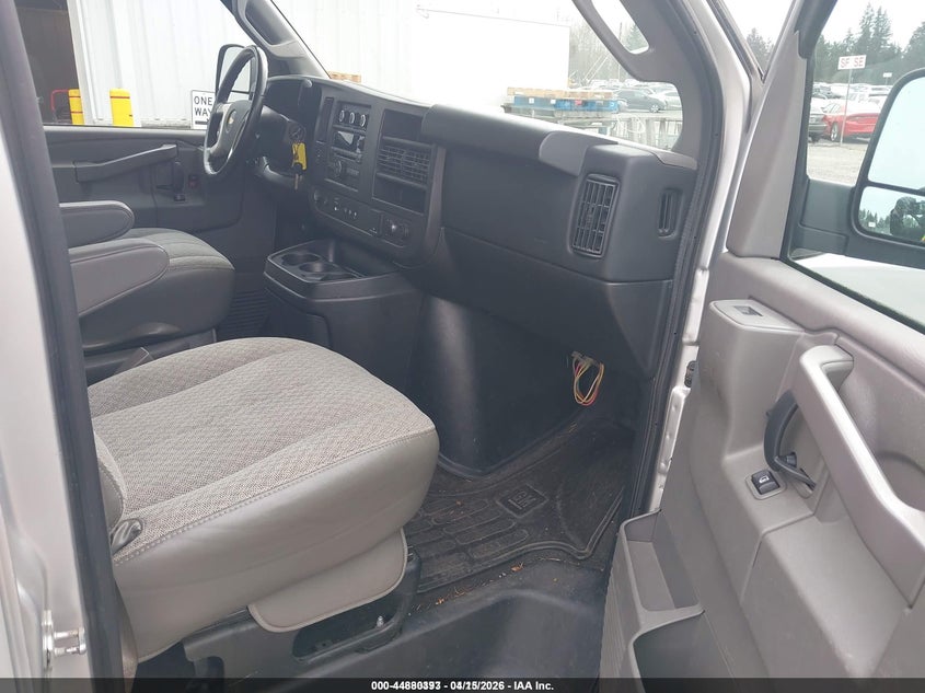 2017 Chevrolet Express 2500 Ls