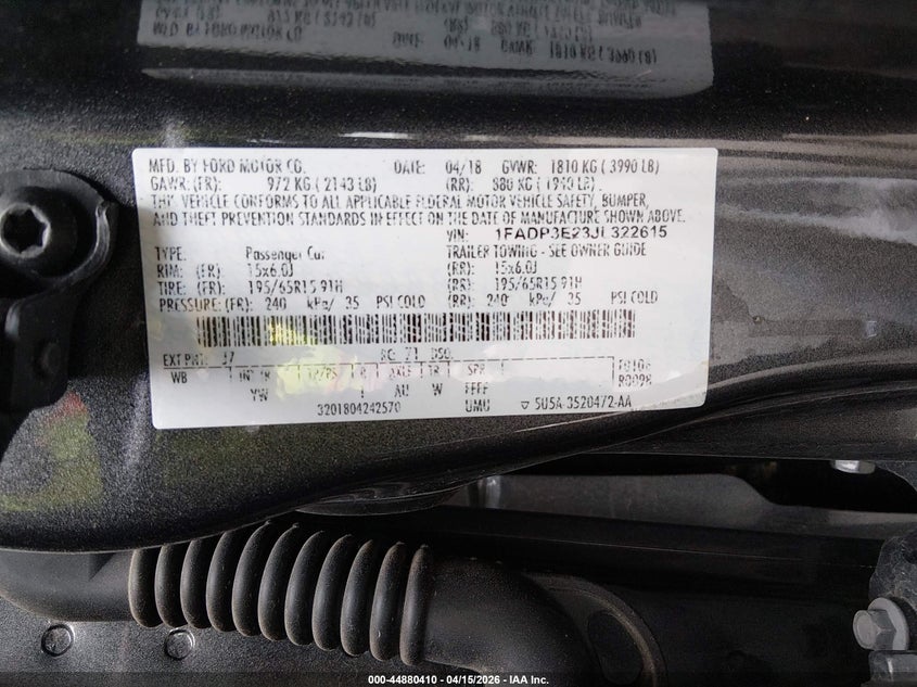 2018 Ford Focus S VIN: 1FADP3E23JL322615 Lot: 44880410