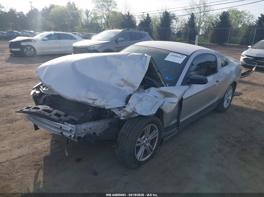 2012 Ford Mustang V6