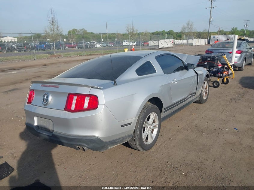 2012 Ford Mustang V6