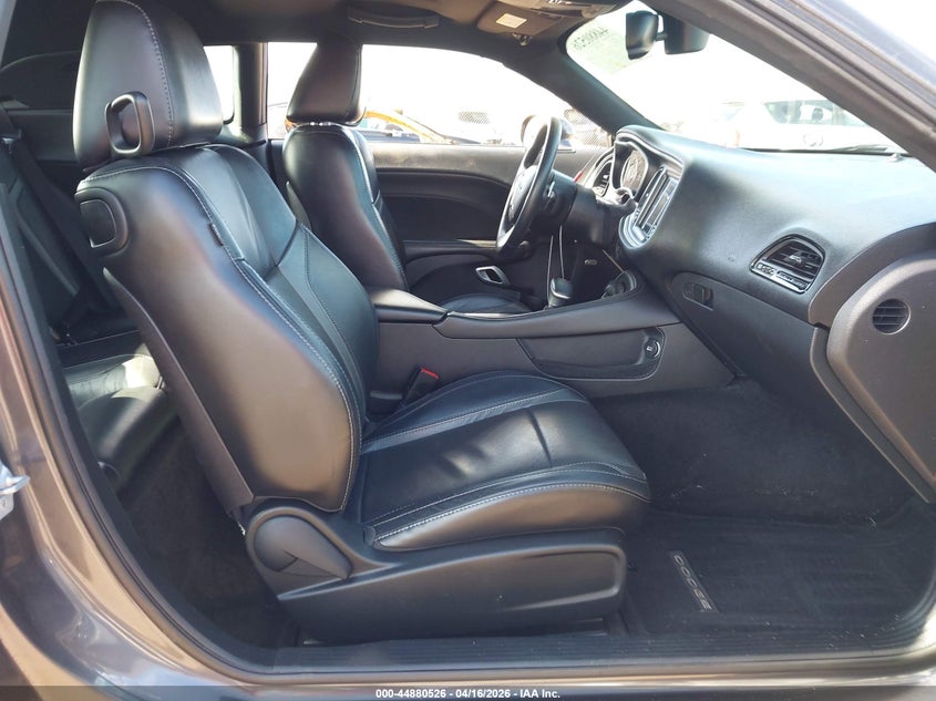 2015 Dodge Challenger R/T Plus