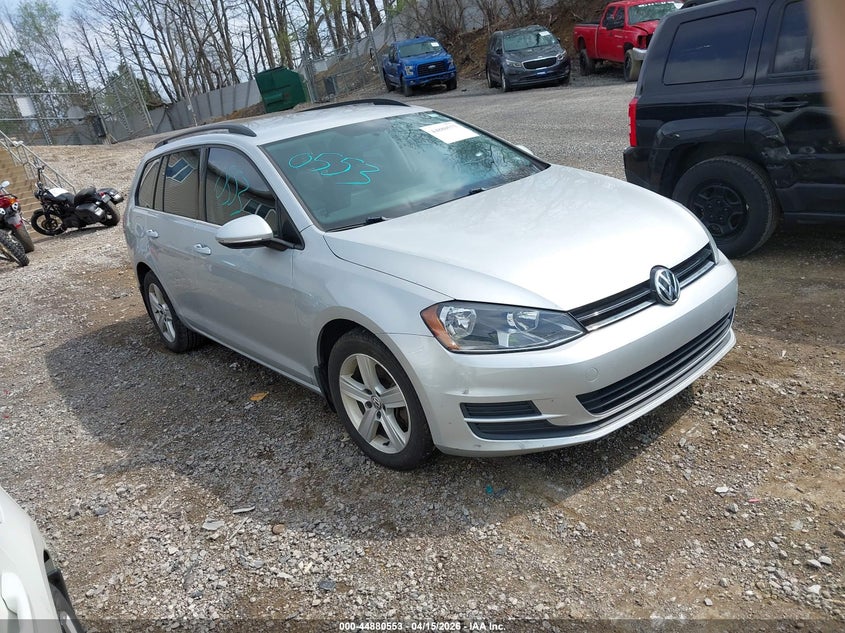 2015 Volkswagen Golf Sportwagen Tdi S 4-Door
