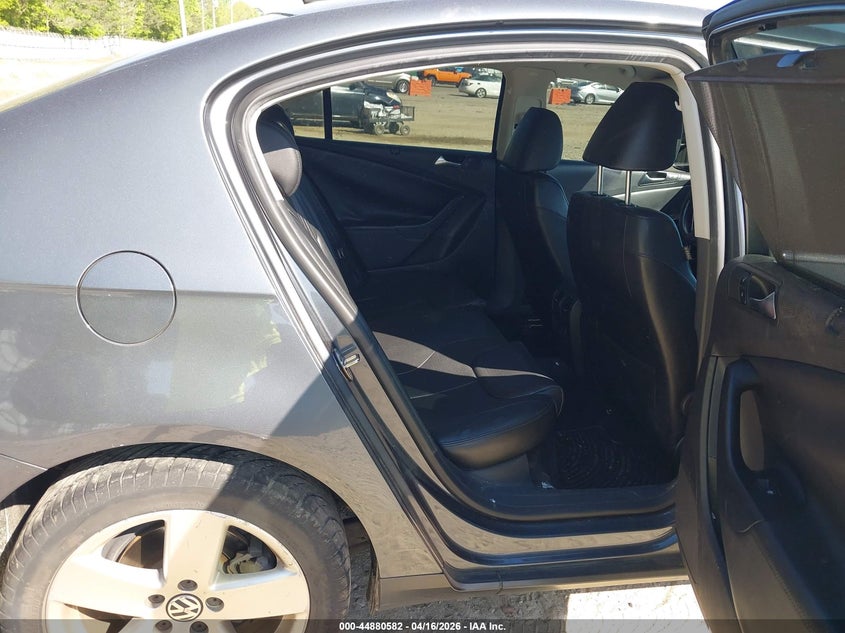 2009 Volkswagen Passat Komfort VIN: WVWJK93C59P005949 Lot: 44880582