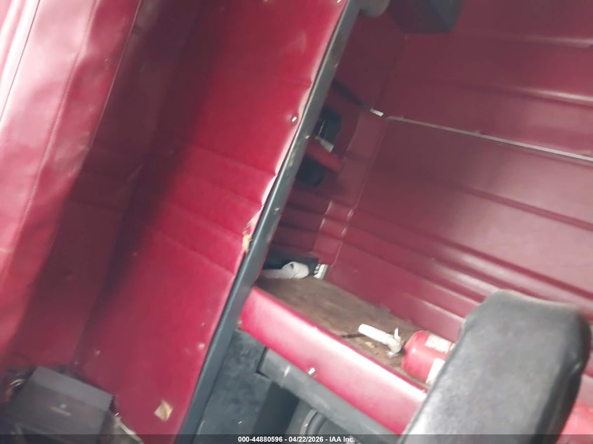 1996 PETERBILT 379 auction photo 7