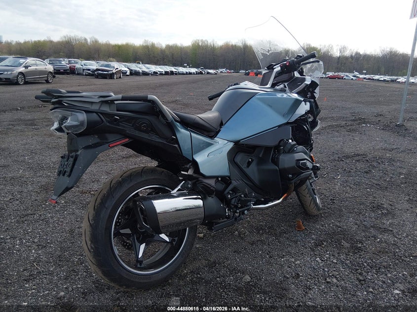 2026 BMW R 1300 auction photo 4