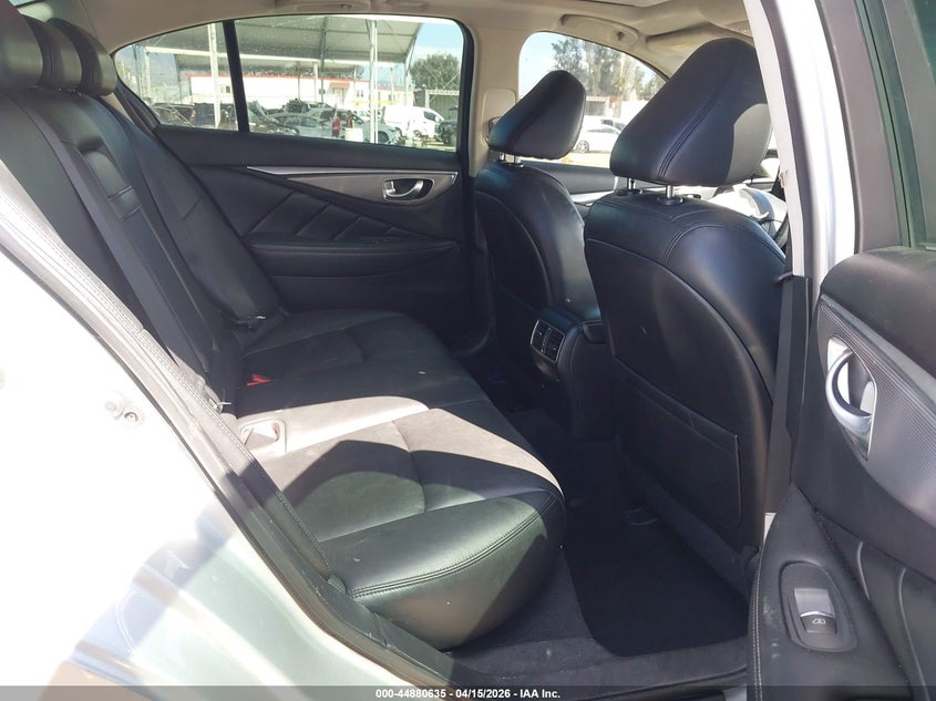 2014 Infiniti Q50 Premium VIN: JN1BV7AP1EM686874 Lot: 44880635