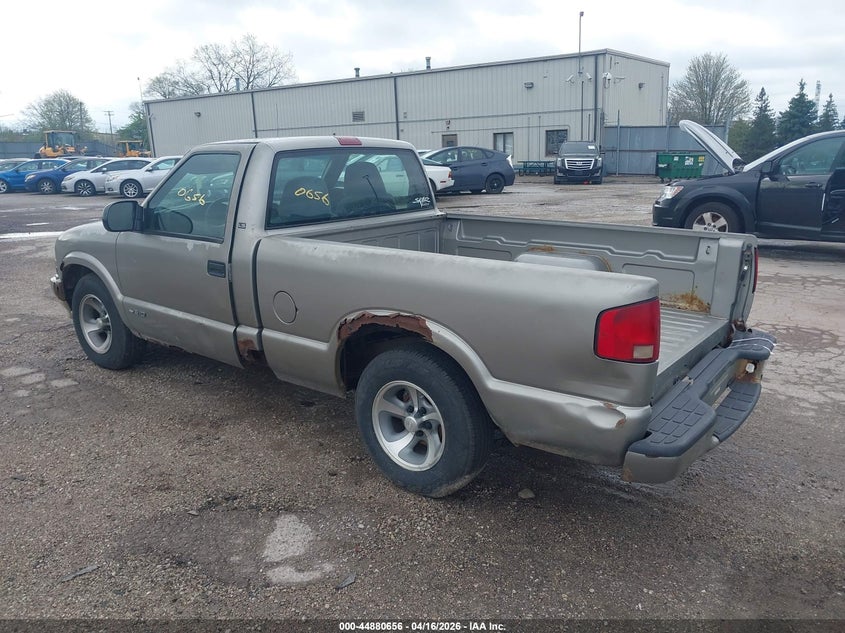 2001 Chevrolet S-10 Ls