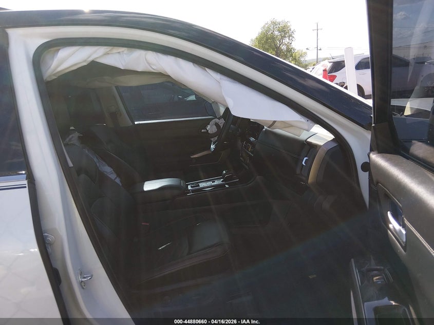 2023 Nissan Pathfinder Platinum 4Wd