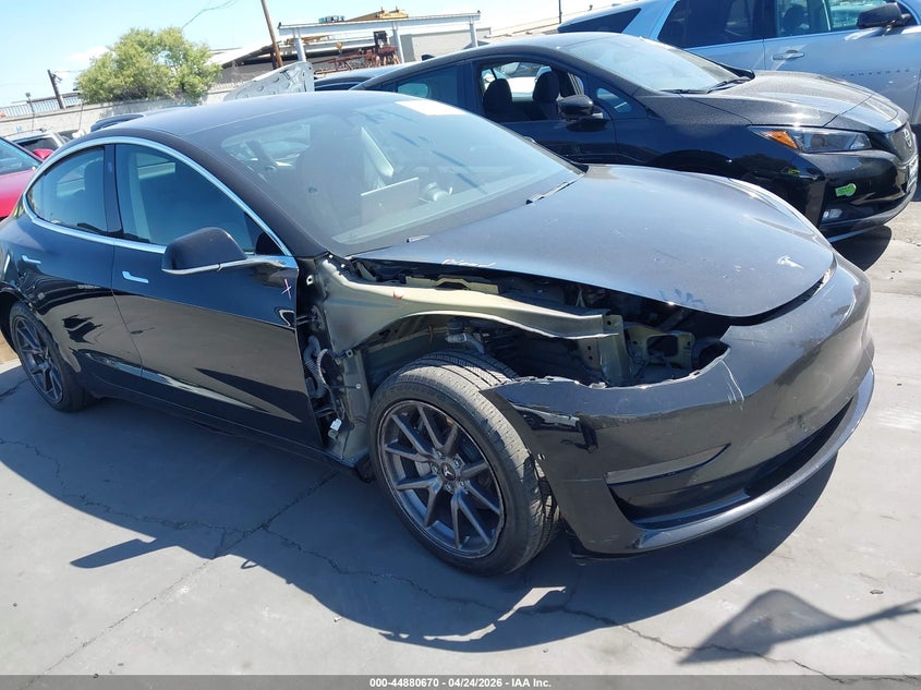 2019 Tesla Model 3 Long Range/Mid Range/Standard Range/Standard Range Plus