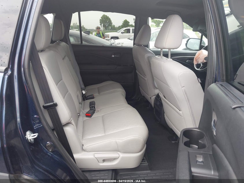 2021 Honda Passport Awd Ex-L VIN: 5FNYF8H50MB020191 Lot: 44880696