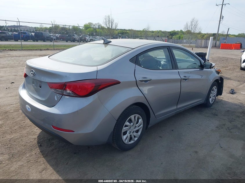 2016 Hyundai Elantra Se