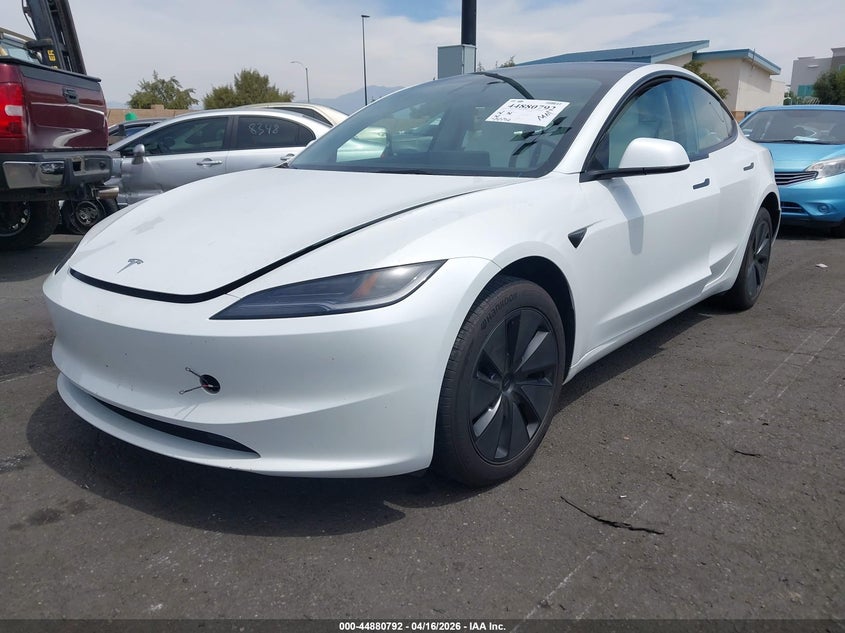 2024 Tesla Model 3 Long Range Dual Motor All-Wheel Drive/Rear-Wheel Drive white Lot 111044880792 Vin 5YJ3E1EA0RF812239