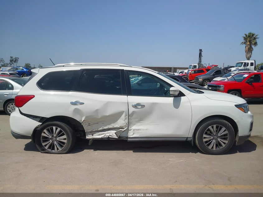 VIN 5N1DR2MN0JC638298 2018 NISSAN PATHFINDER SV