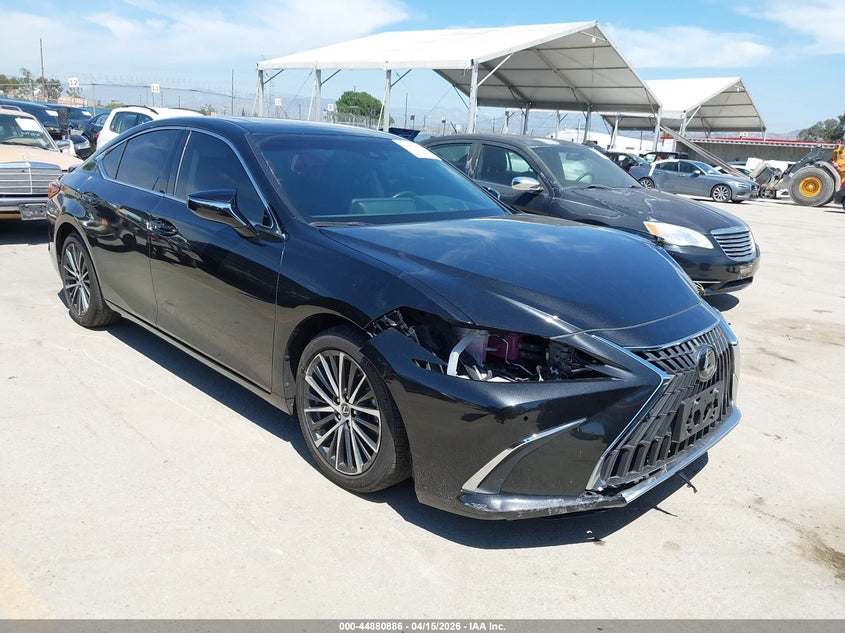 2025 LEXUS ES 300H