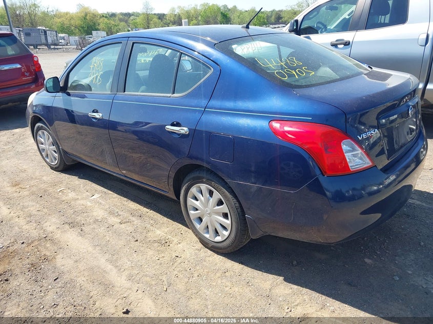 2012 Nissan Versa 1.6 Sv