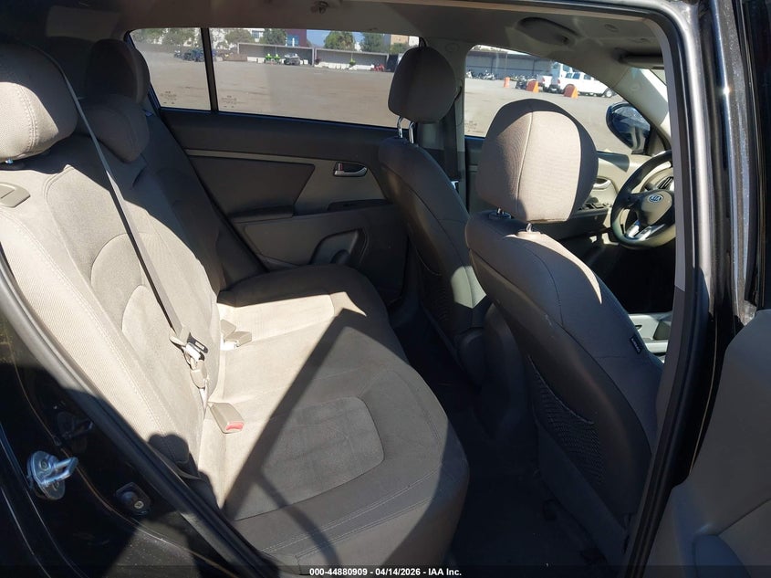 2012 Kia Sportage Lx VIN: KNDPB3A22C7272992 Lot: 44880909